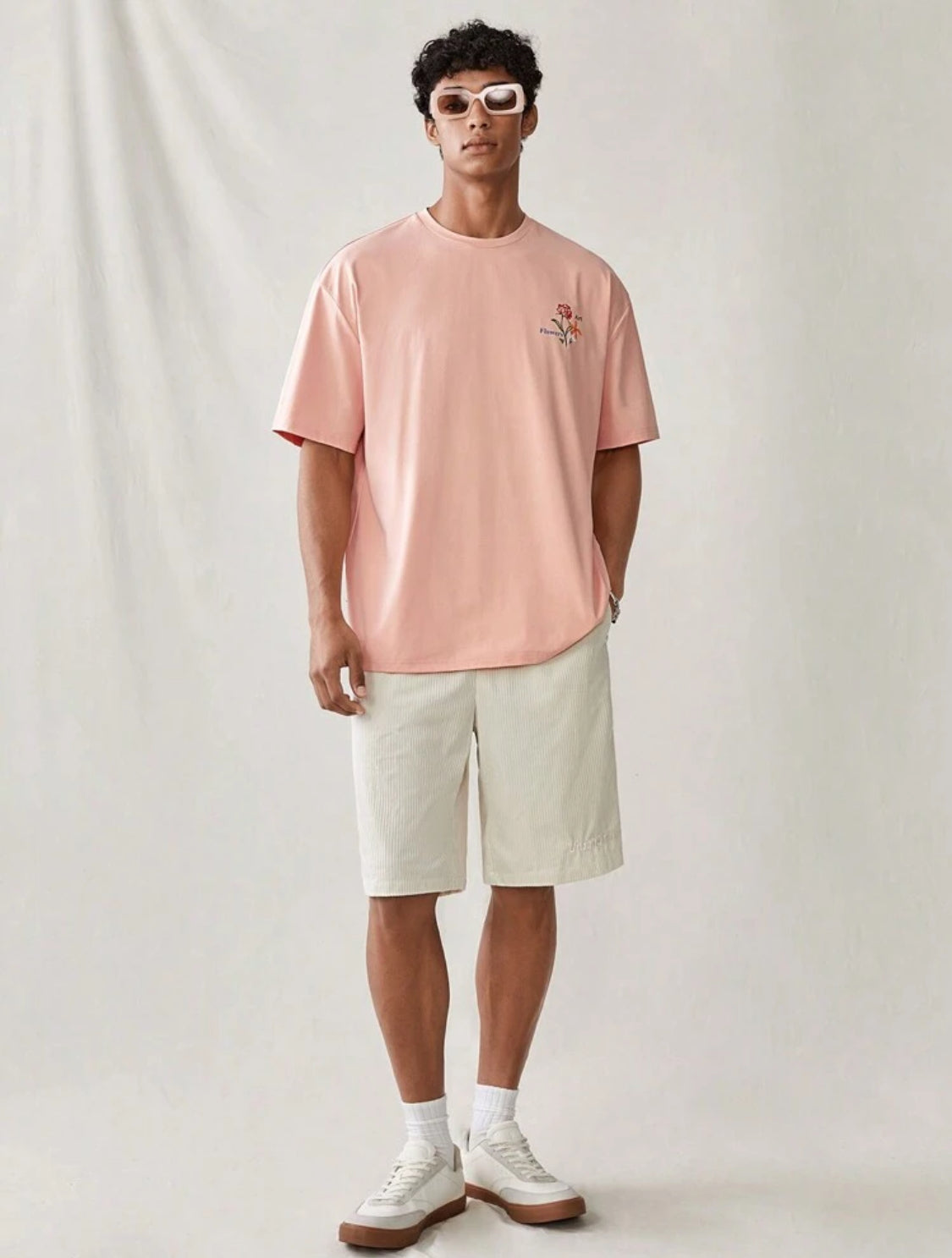 Manfinity UrbanChill Bermudas informales y tejidas de pierna ancha para hombre con banda de cintura y bolsillos