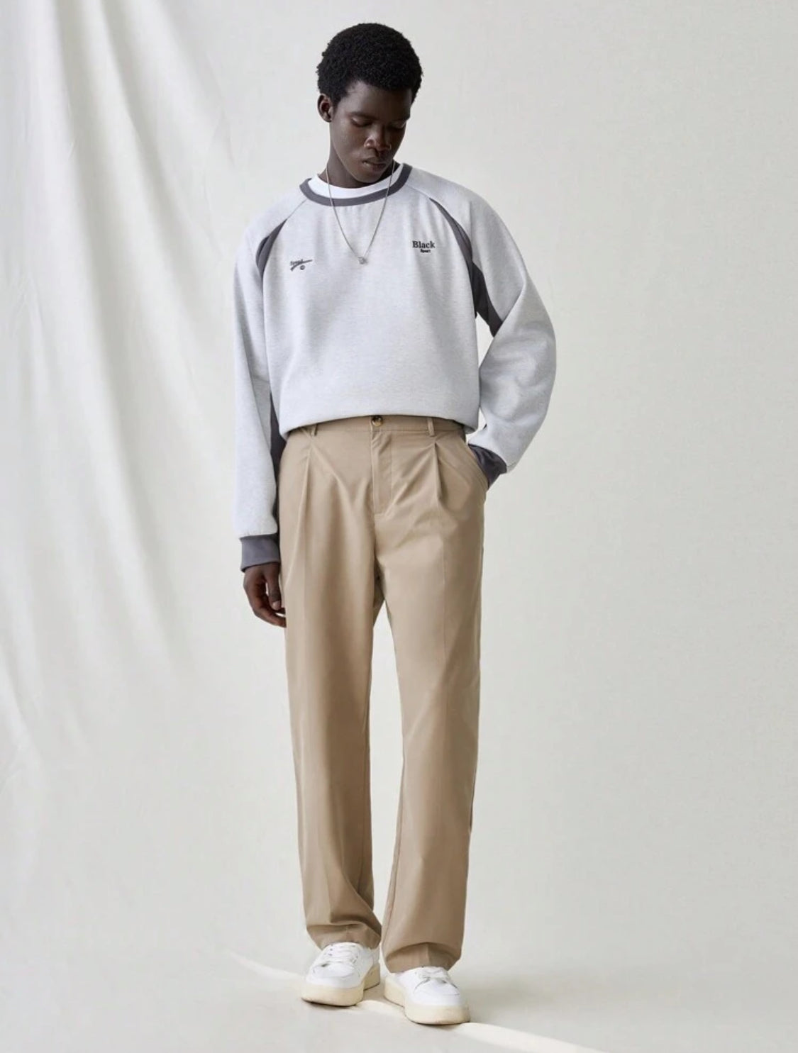 Manfinity RebelGame Pantalones casuales de hombre de cintura elástica suelta y pierna recta, tela ligera de estilo juvenil