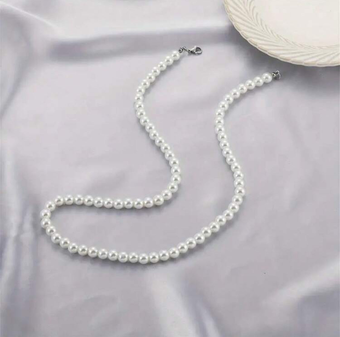 1 pieza Collar de perlas blanco de moda, simple y versátil, regalo para vacaciones de uso diario para hombres