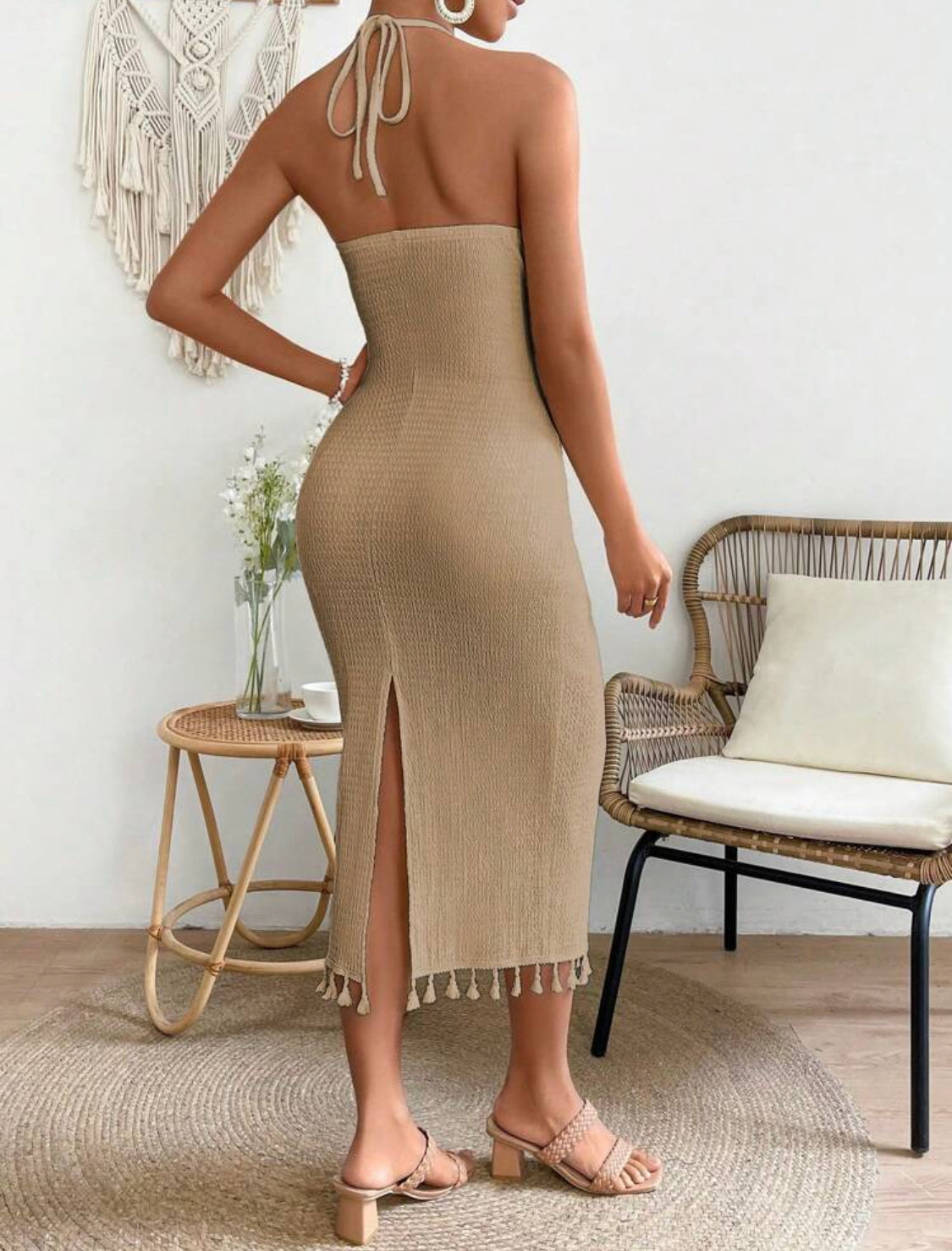 SHEIN Holidaya Mujeres vestido de ajuste delgado con escote descubierto con hombros al aire y espalda descubierta en unicolor con borlas