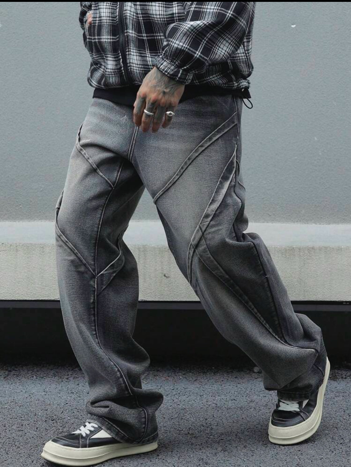 Manfinity LEGND Jeans rectos y relajados de corte casual para hombre con bolsillos, jeans largos y holgados lavados en gris oscuro liso, regalo para esposo o novio
