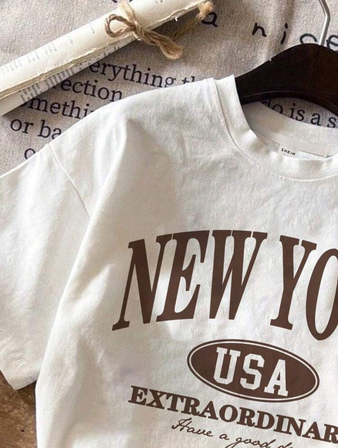 SHEIN Attitoon Camiseta de algodón de mujer de corte ajustado con cuello redondo y manga corta, con estampado de letras, adecuada para el verano