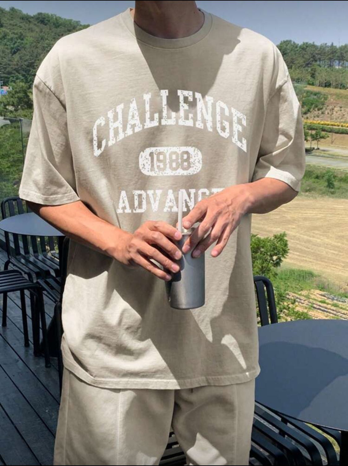 DAZY Conjunto de camiseta de manga corta con estampado de letras y pantalones cortos para hombres