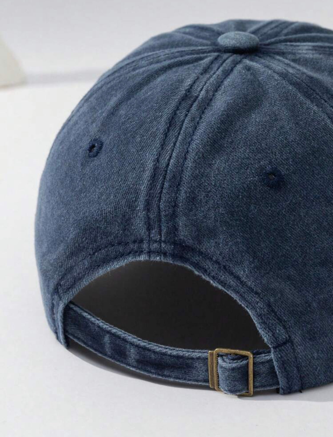 SHEIN Gorra de béisbol de hombre con oso lavado dividido