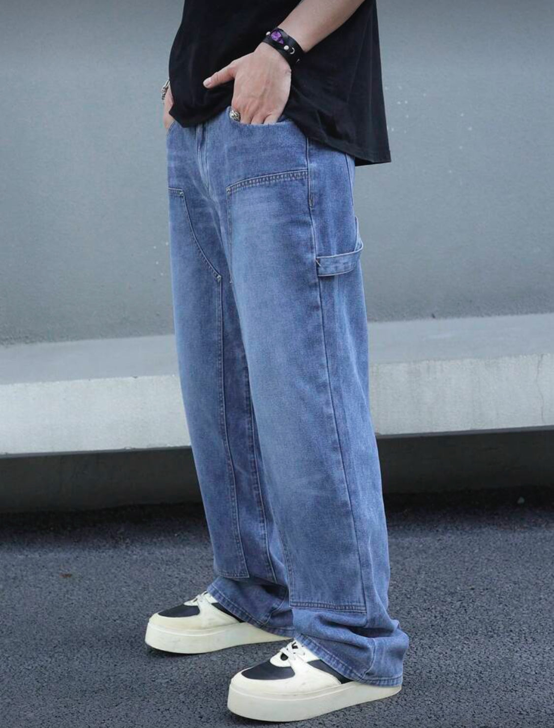 Manfinity LEGND Pantalones de mezclilla con botones y múltiples bolsillos para hombre, uso casual de todos los días