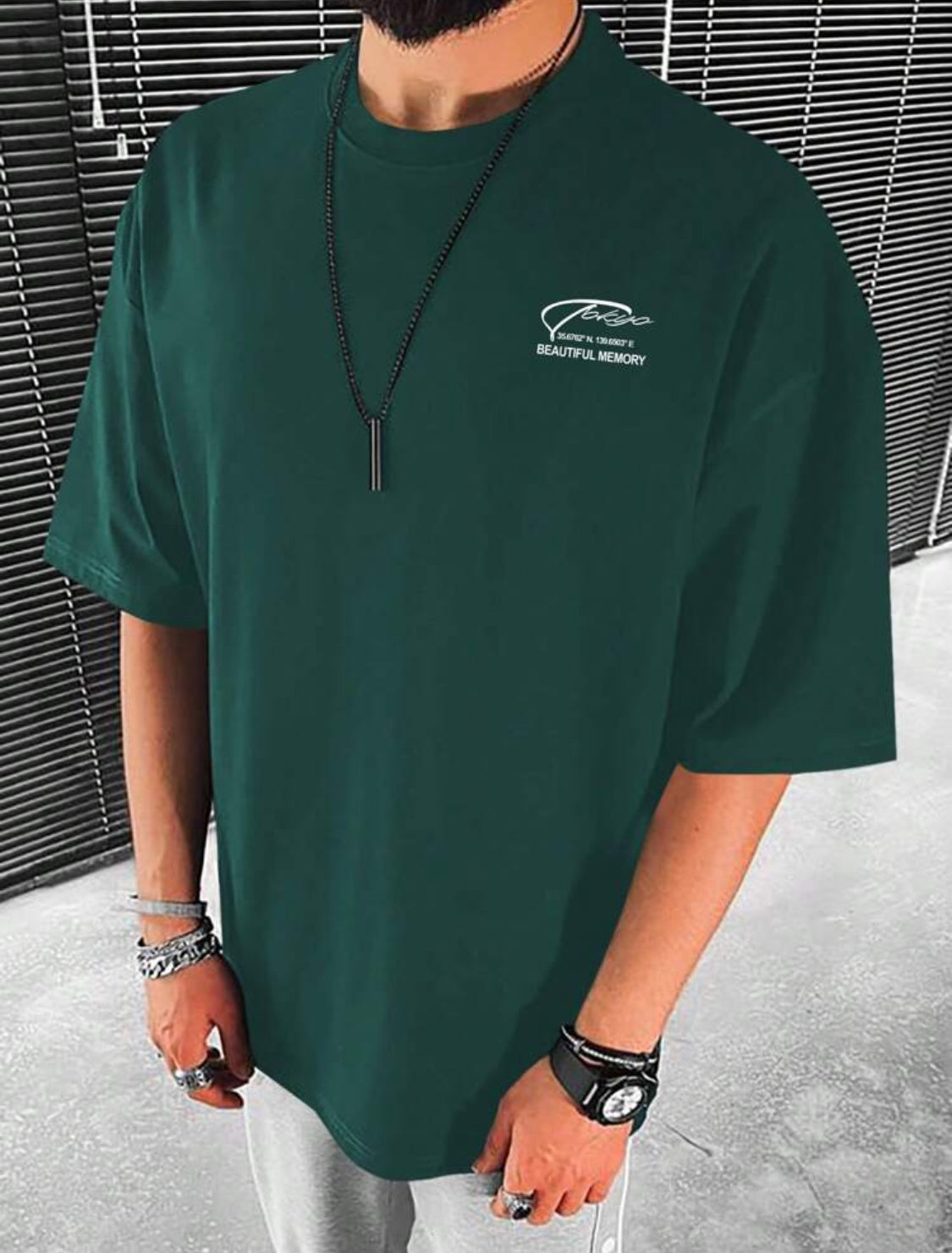 Remera Oversize Manfinity Homme Camiseta de manga corta casual de cuello redondo con estampa gráfica para hombre