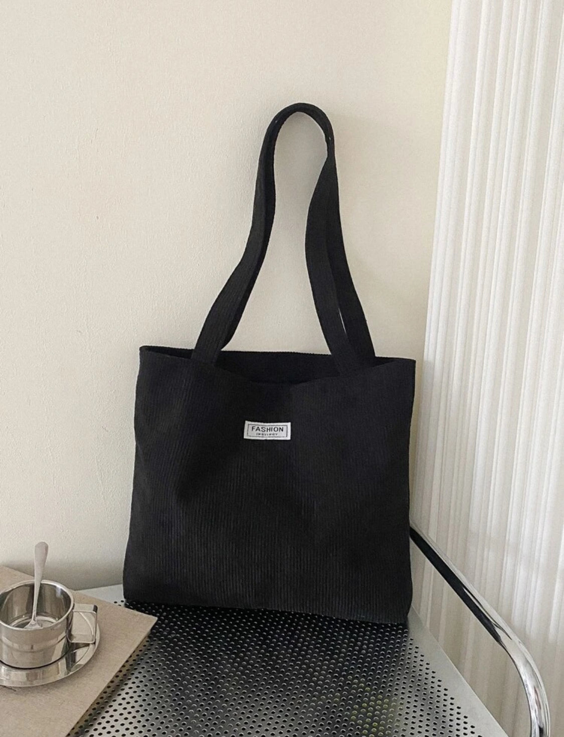 1 pieza Bolso de hombro de pana con estampado de letras, adecuado para ir al trabajo