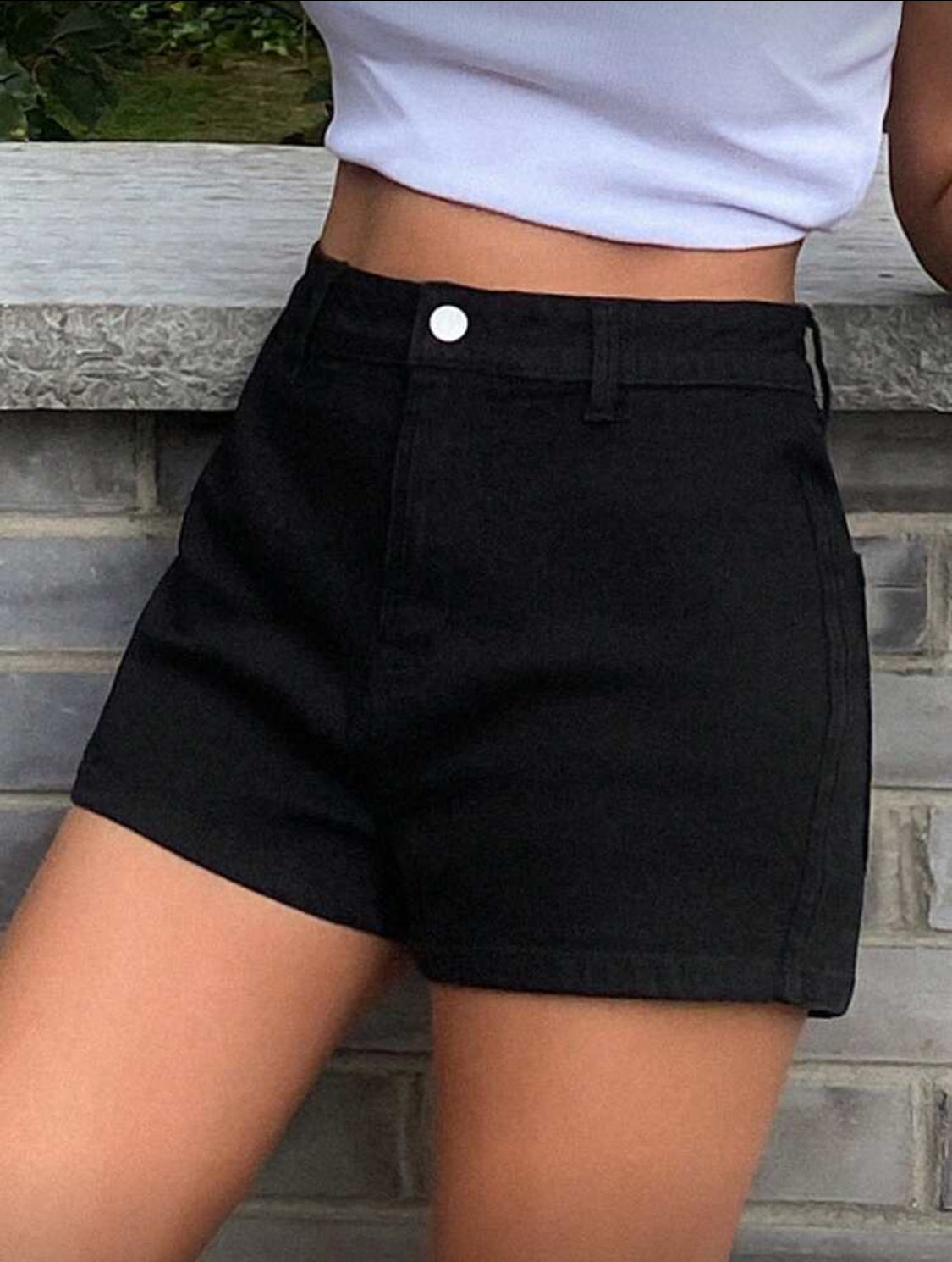DAZY Shorts vaqueros ajustados de tela elástica y bolsillos lisos para mujer, de verano