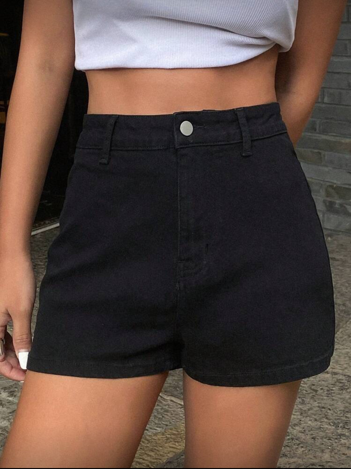 DAZY Shorts vaqueros ajustados de tela elástica y bolsillos lisos para mujer, de verano