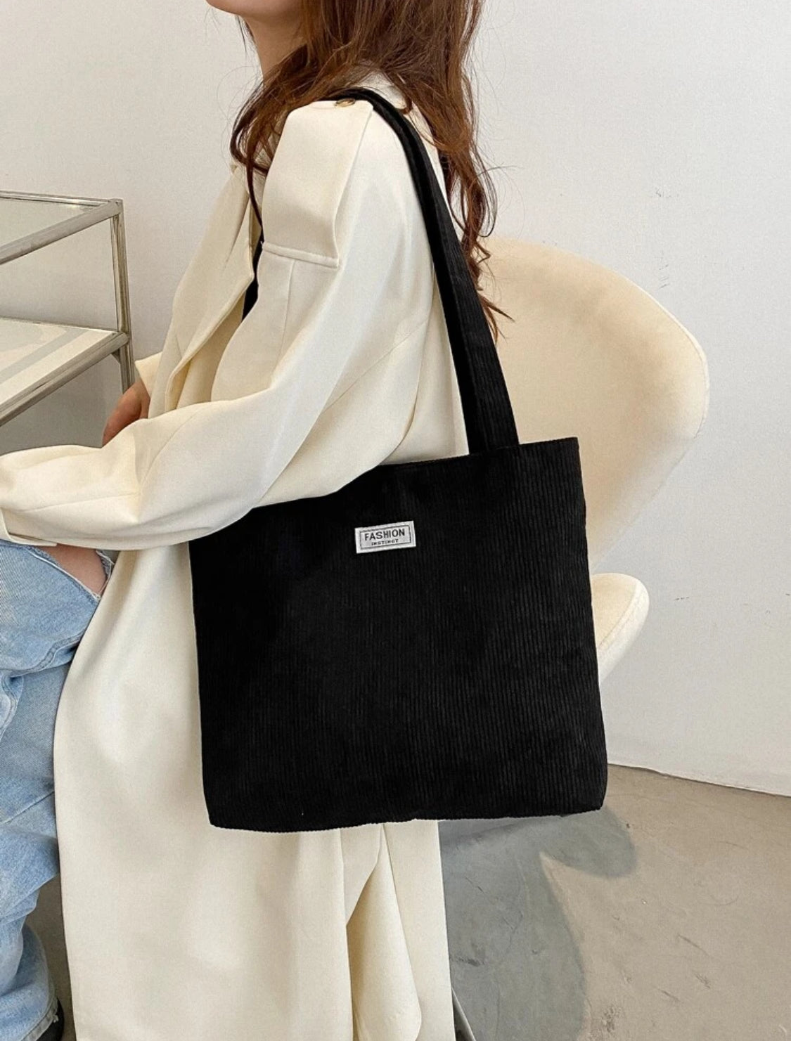 1 pieza Bolso de hombro de pana con estampado de letras, adecuado para ir al trabajo
