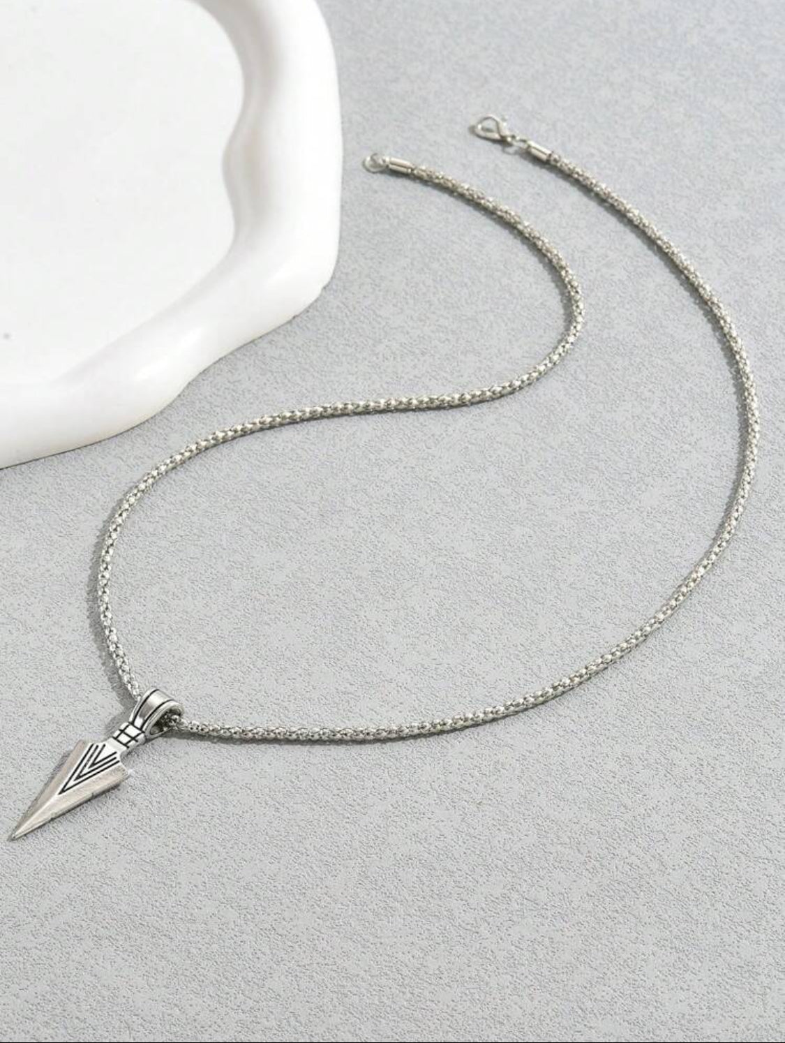 Collar De Moda De Diseño De Flecha De Aleación Para Hombres, Adecuado Para Regalos De Joyería Y Estilismo De Moda