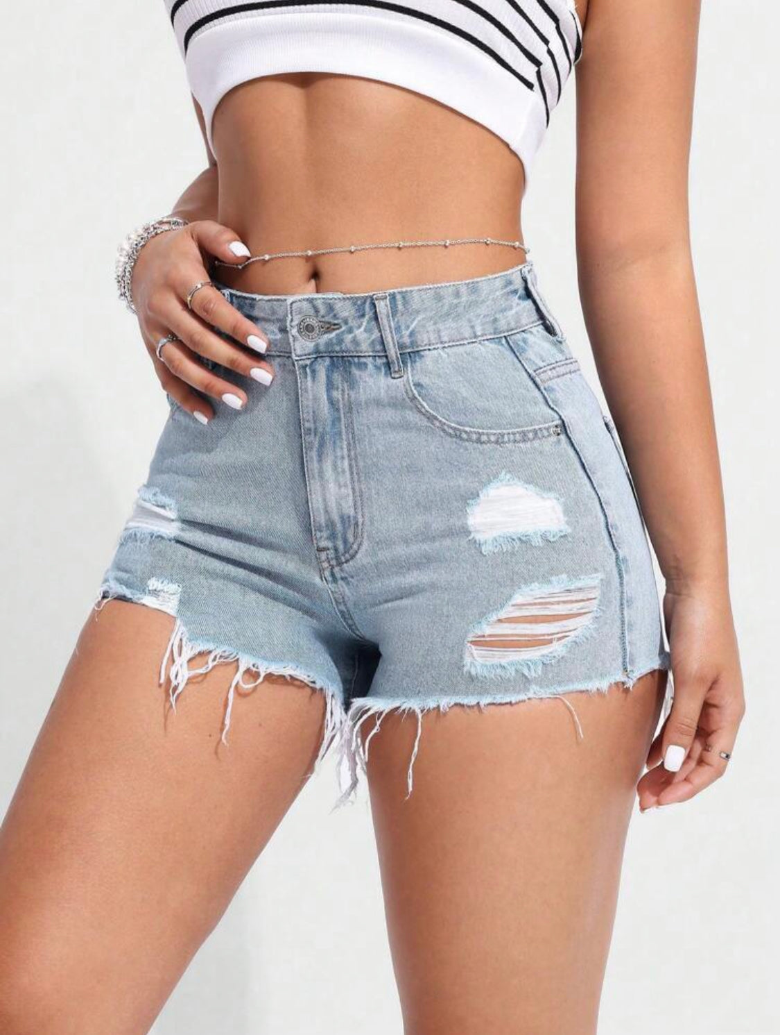 SHEIN Essnce Pantalones Cortos De Mezclilla Rasgados De Color Sólido