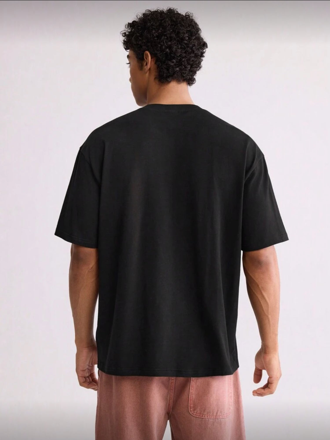 Forever 21 Camiseta de manga corta para hombre con diseño de letras en relieve
