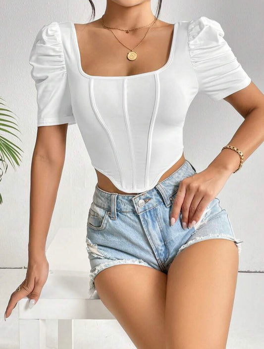 SHEIN Privé Camiseta crop de cuello cuadrado de manga farol bajo asimétrico