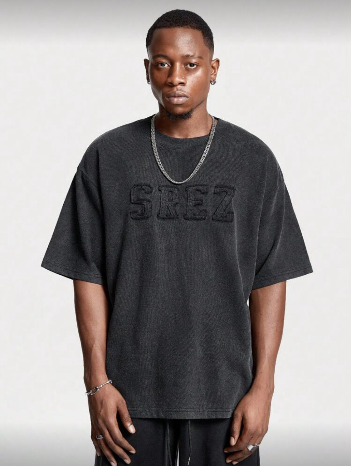 Manfinity VCAY Camiseta de manga corta con cuello de equipo y estampado de copos de nieve oversize para hombre en verano