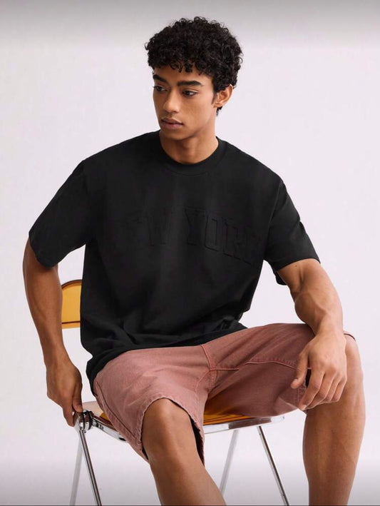 Forever 21 Camiseta de manga corta para hombre con diseño de letras en relieve