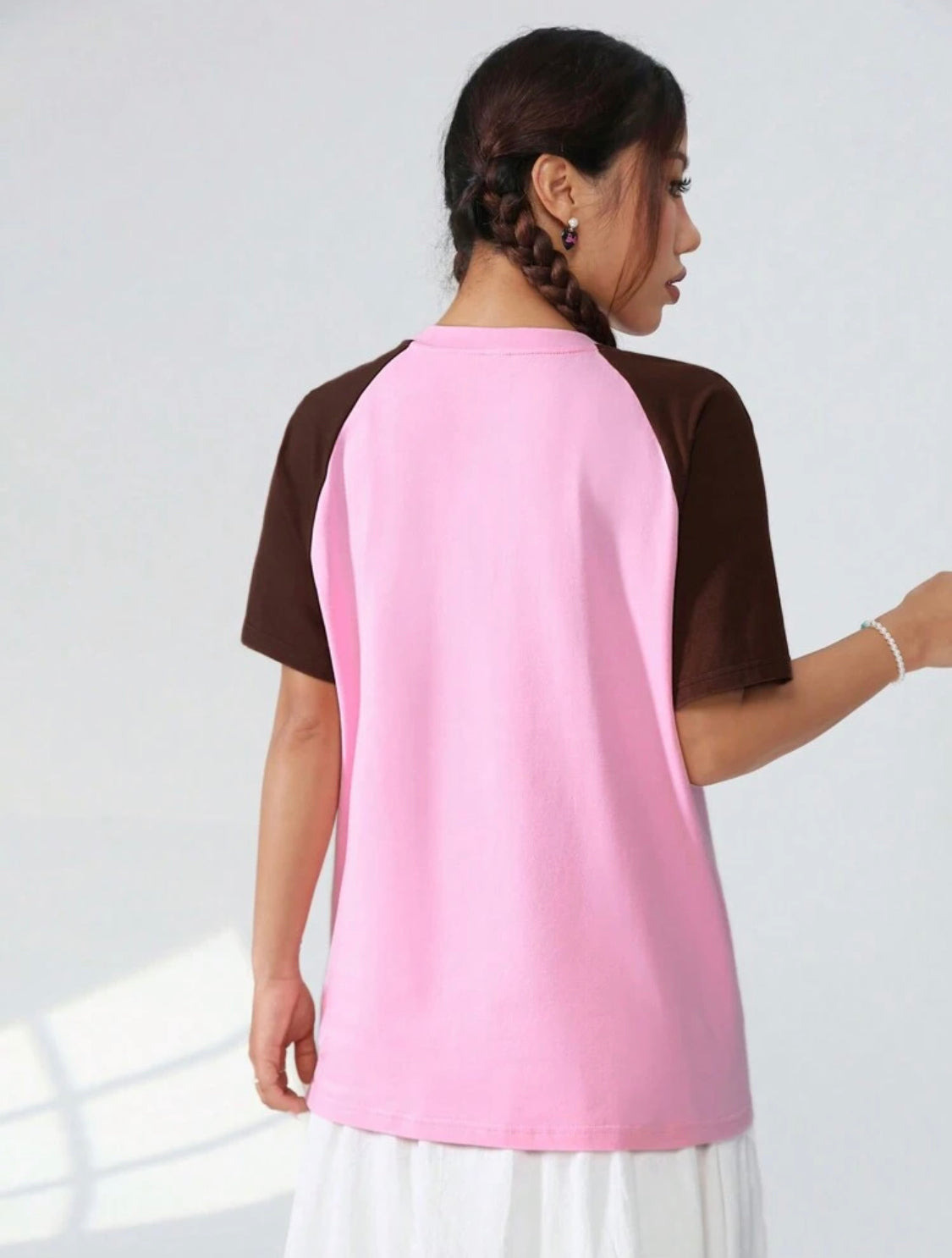 Remera Oversize SHEIN EZwear Camiseta Para Mujer Con Impresión De Letras Y Bloques De Colores