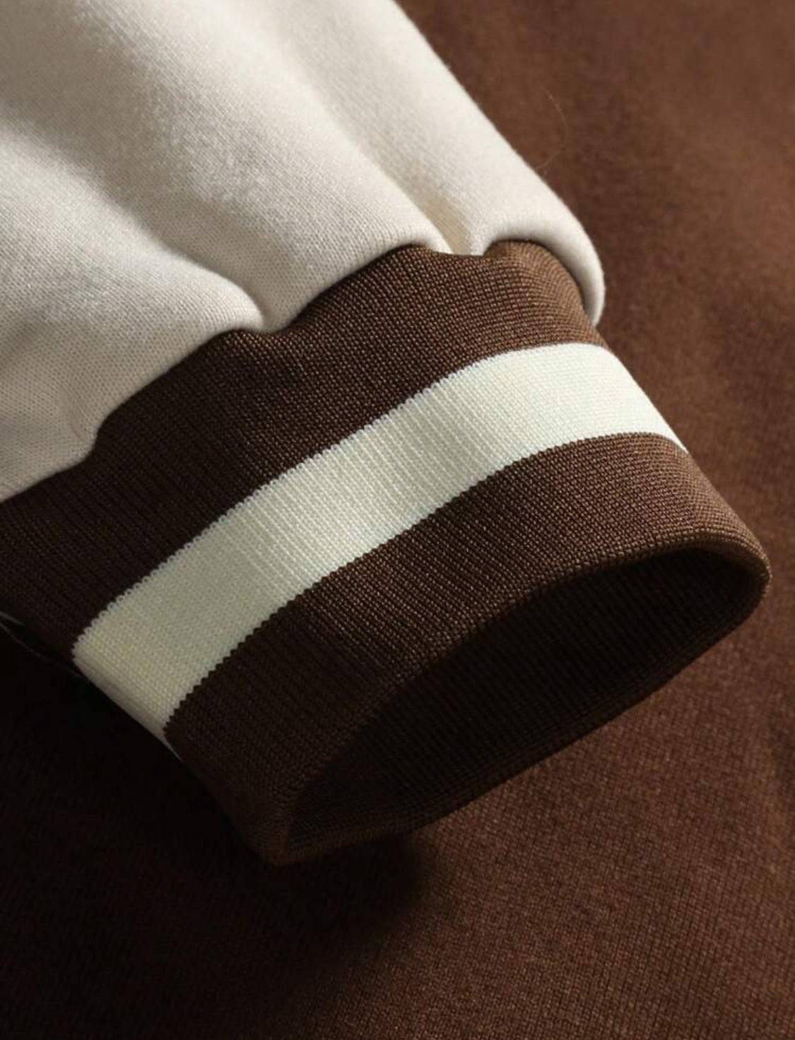 Manfinity Hypemode Chaqueta casual para hombres de unicolor con parches y botones delanteros de manga larga