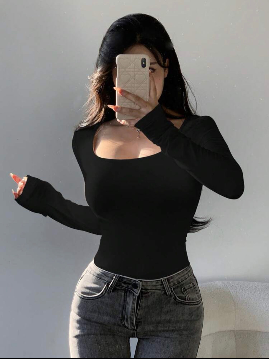 DAZY Camiseta Ajustada De Cuello Redondo Grande De Color Sólido Para Mujer