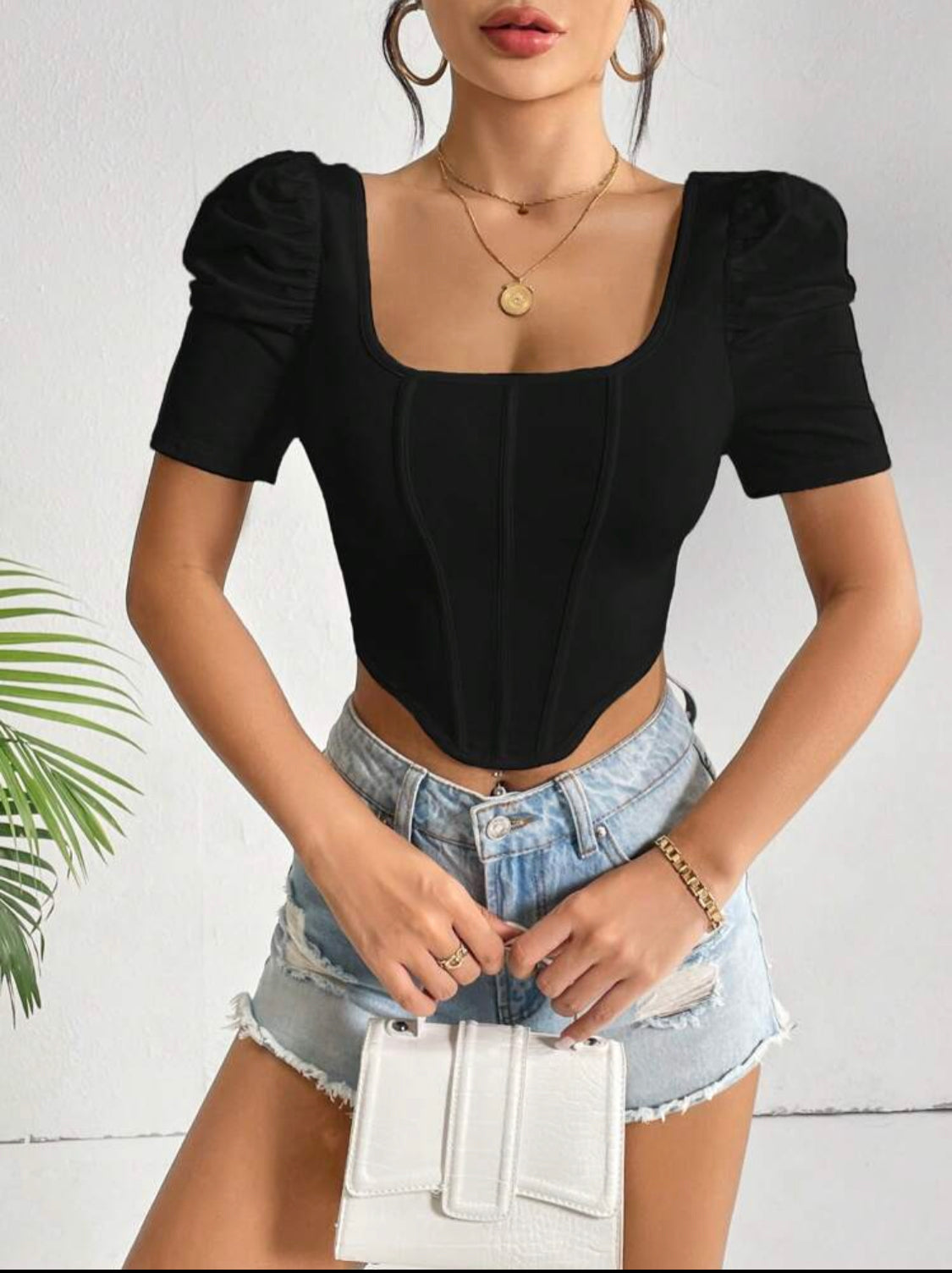 SHEIN Privé Camiseta crop de cuello cuadrado de manga farol bajo asimétrico