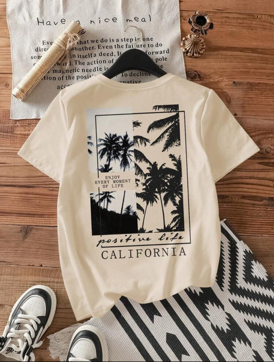 Remera Oversize SHEIN Attitoon Camiseta holgada de manga corta cuello redondo, estampado de árbol de palma casual y sencillo para mujer, mezcla de algodón, verano