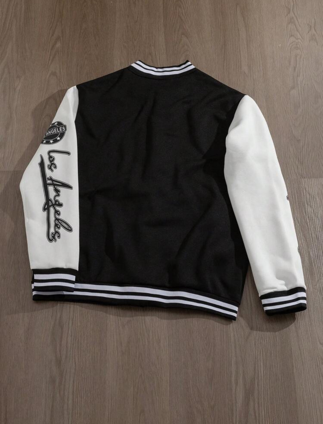 Manfinity EMRG Chaqueta de béisbol de manga larga con estampado sencillo para uso diario para hombres, diseñador, urbano, graffiti, color block, amigos
