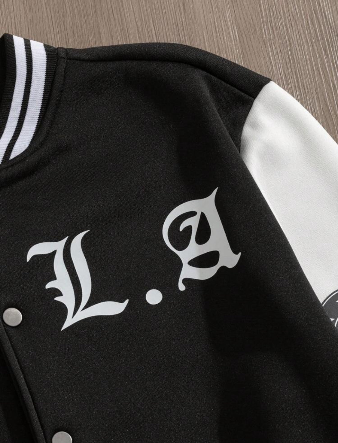 Manfinity EMRG Chaqueta de béisbol de manga larga con estampado sencillo para uso diario para hombres, diseñador, urbano, graffiti, color block, amigos