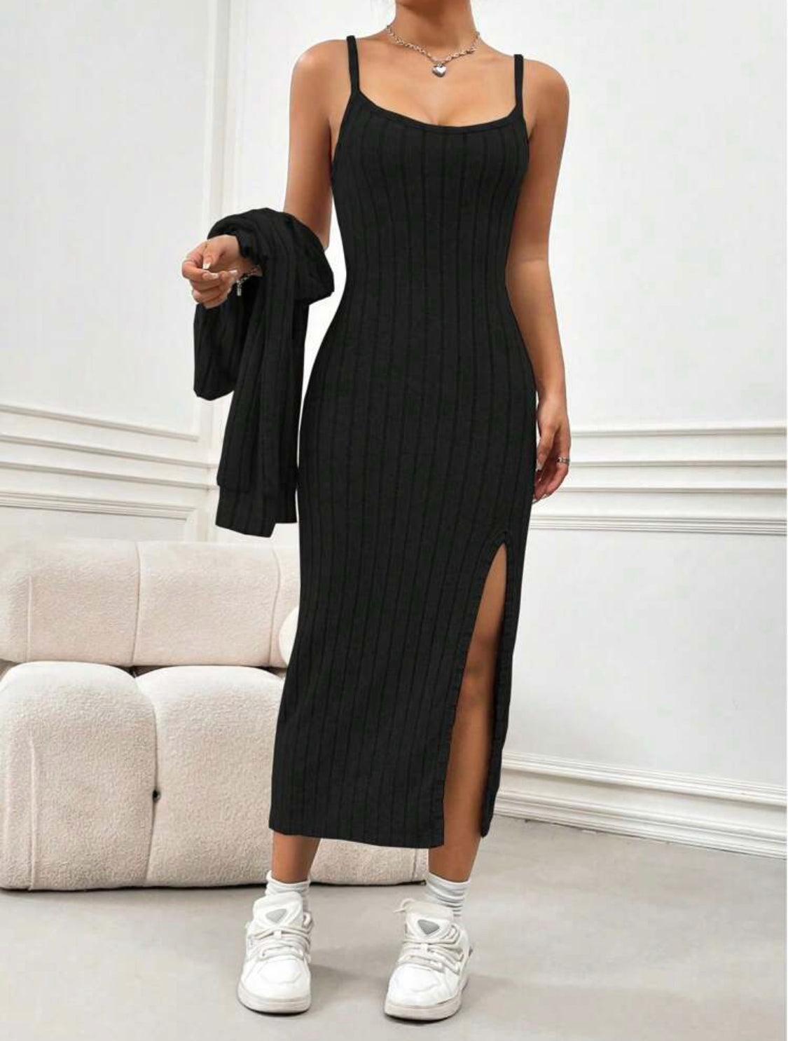 SHEIN MOOSTA Vestido Y Abrigo Con Tirantes De Espagueti Simple Y Casual, De Franela