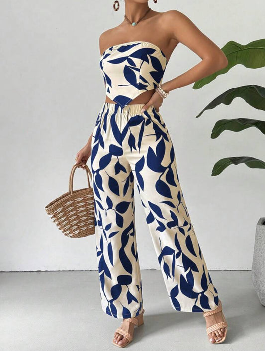 SHEIN Relaxiva Conjunto casual de dos piezas para mujer con top tubo estampado de plantas y pantalones con dobladillo asimétrico para vacaciones