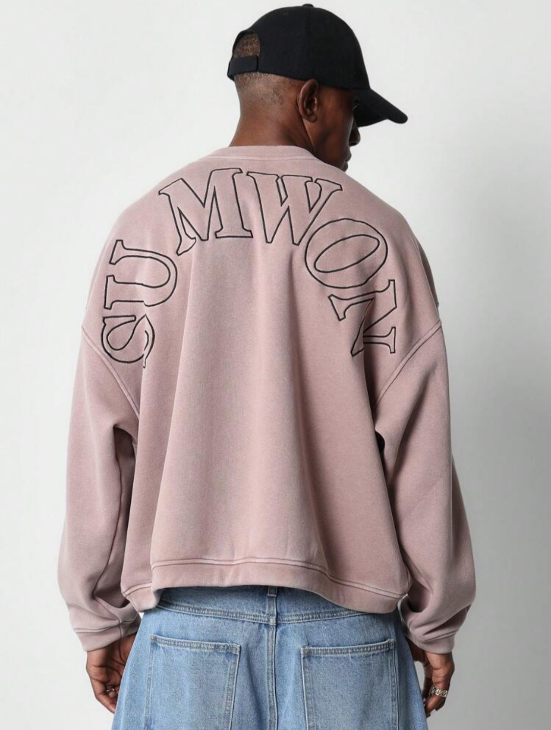 SUMWON Sudadera lavada de ajuste oversize con bordado en la espalda