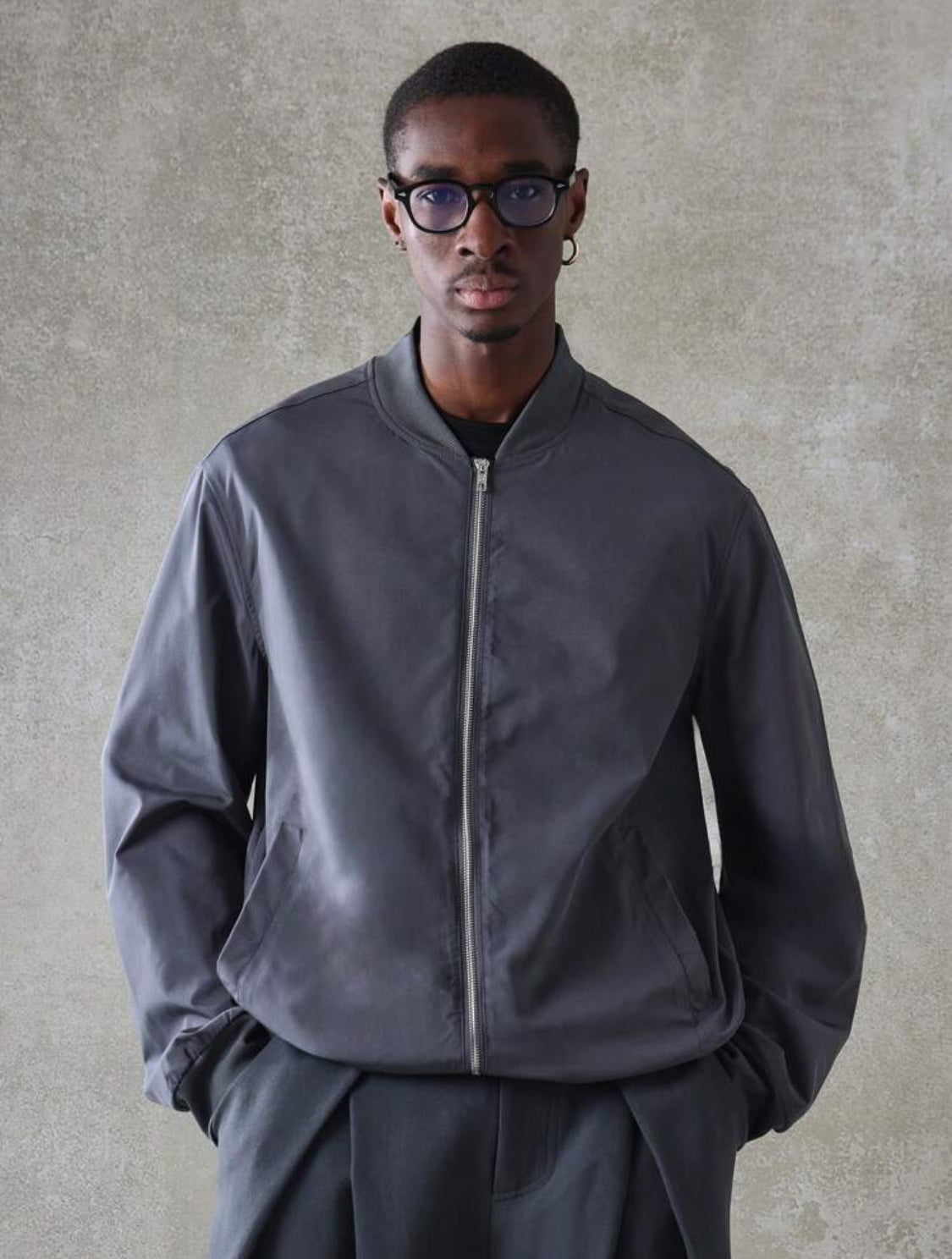 SUMWON Chaqueta bomber ajustada con cremallera