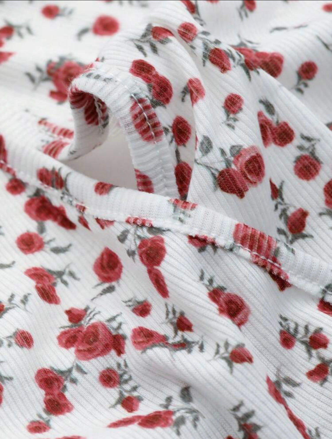 DAZY Top Con Estampado Floral Pequeño Y Sin Espalda Halter